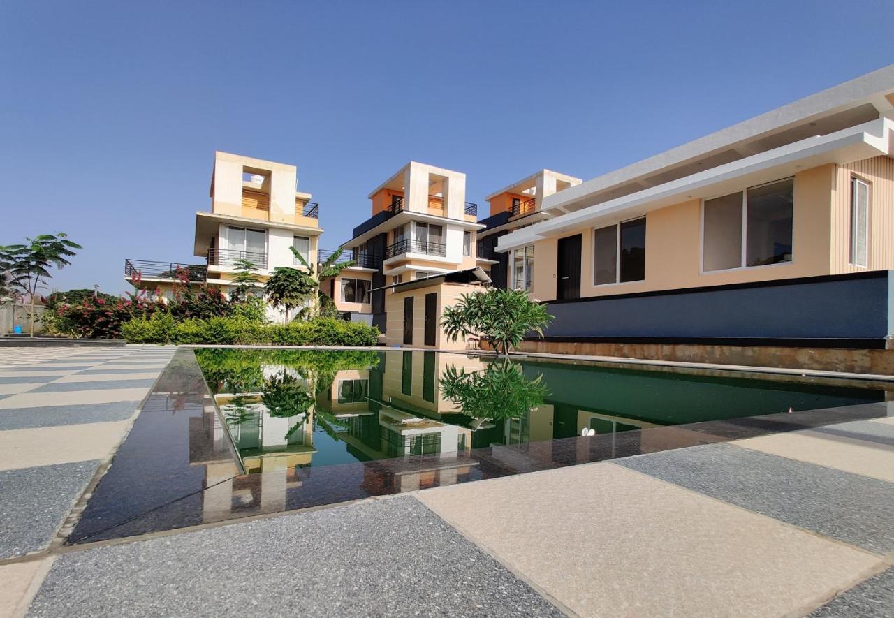 Royal Meadows - Igatpuri Bungalow B Экстерьер фото