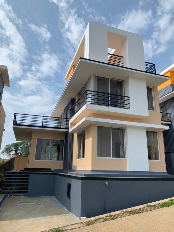 Royal Meadows - Igatpuri Bungalow B Экстерьер фото