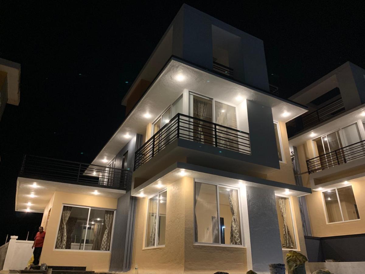 Royal Meadows - Igatpuri Bungalow B Экстерьер фото